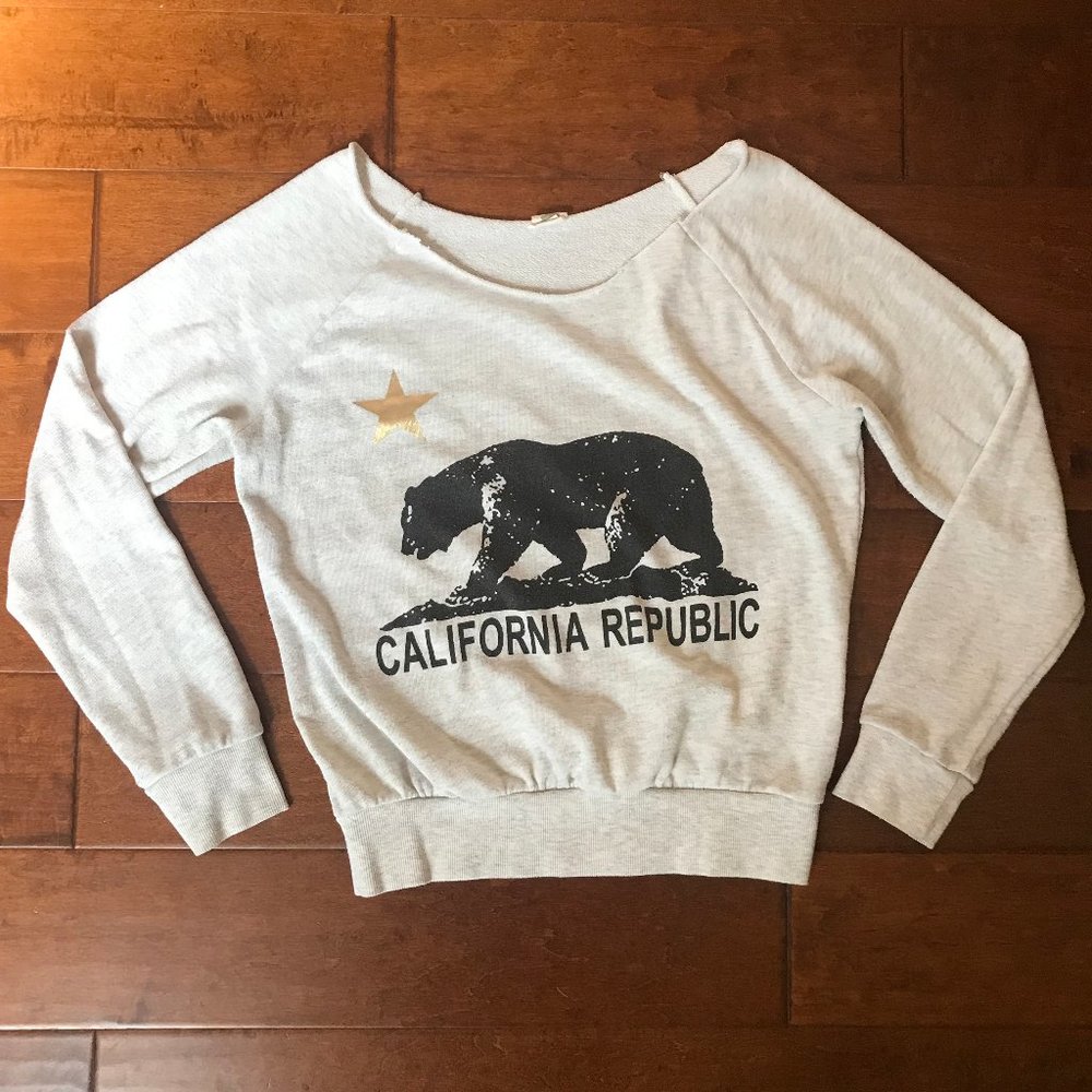 California flag print sweatshirt • medium